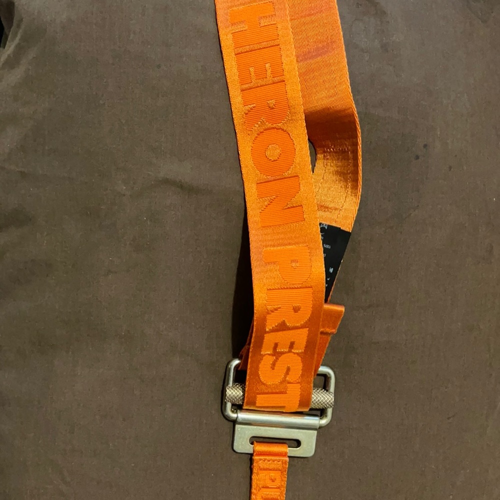 Belt used no damages good condition